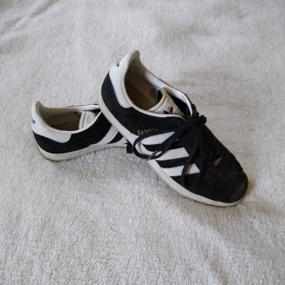 Women's Adidas Gazelle